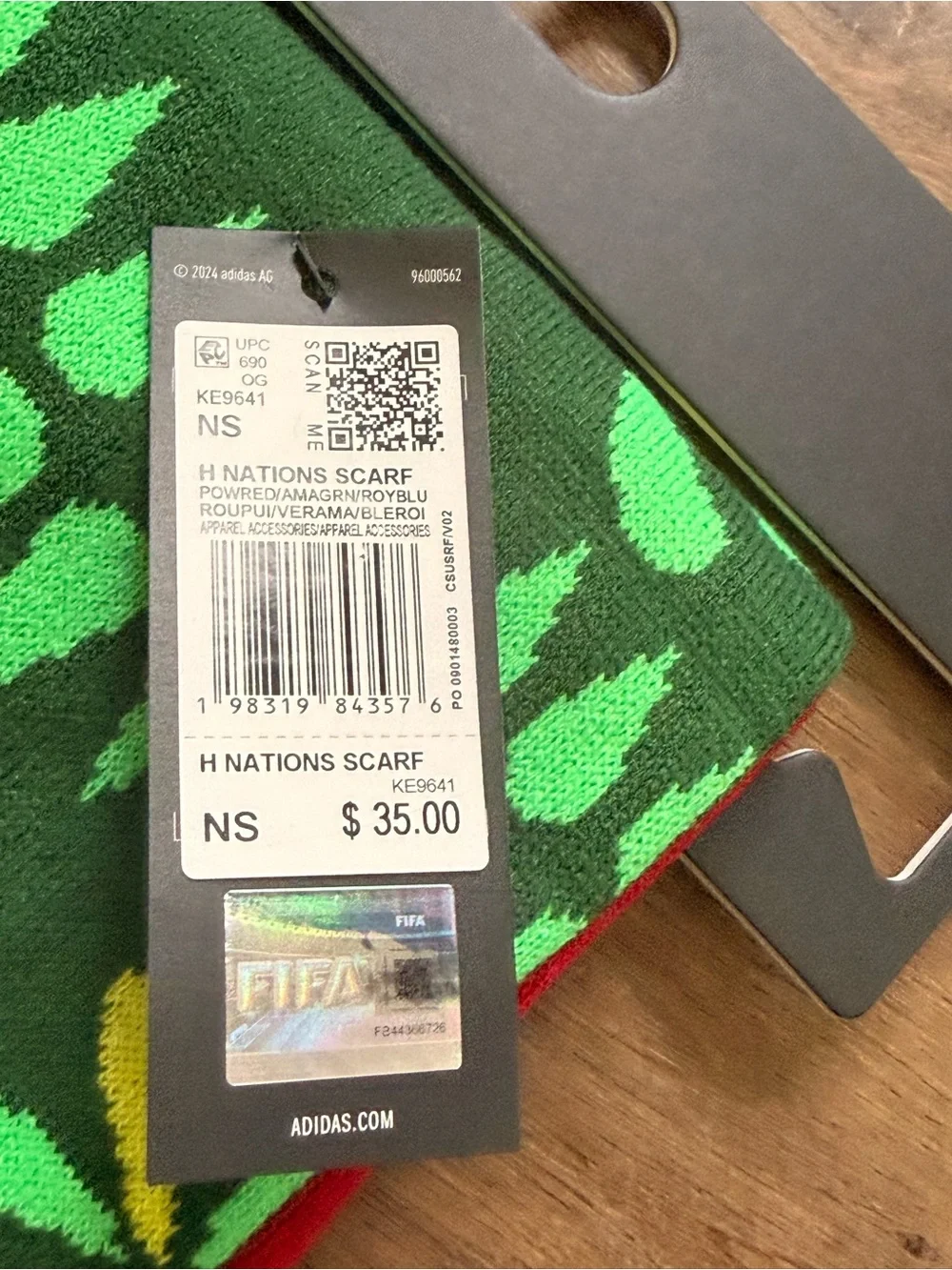 Adidas Official FIFA Nations Soccer Scarf